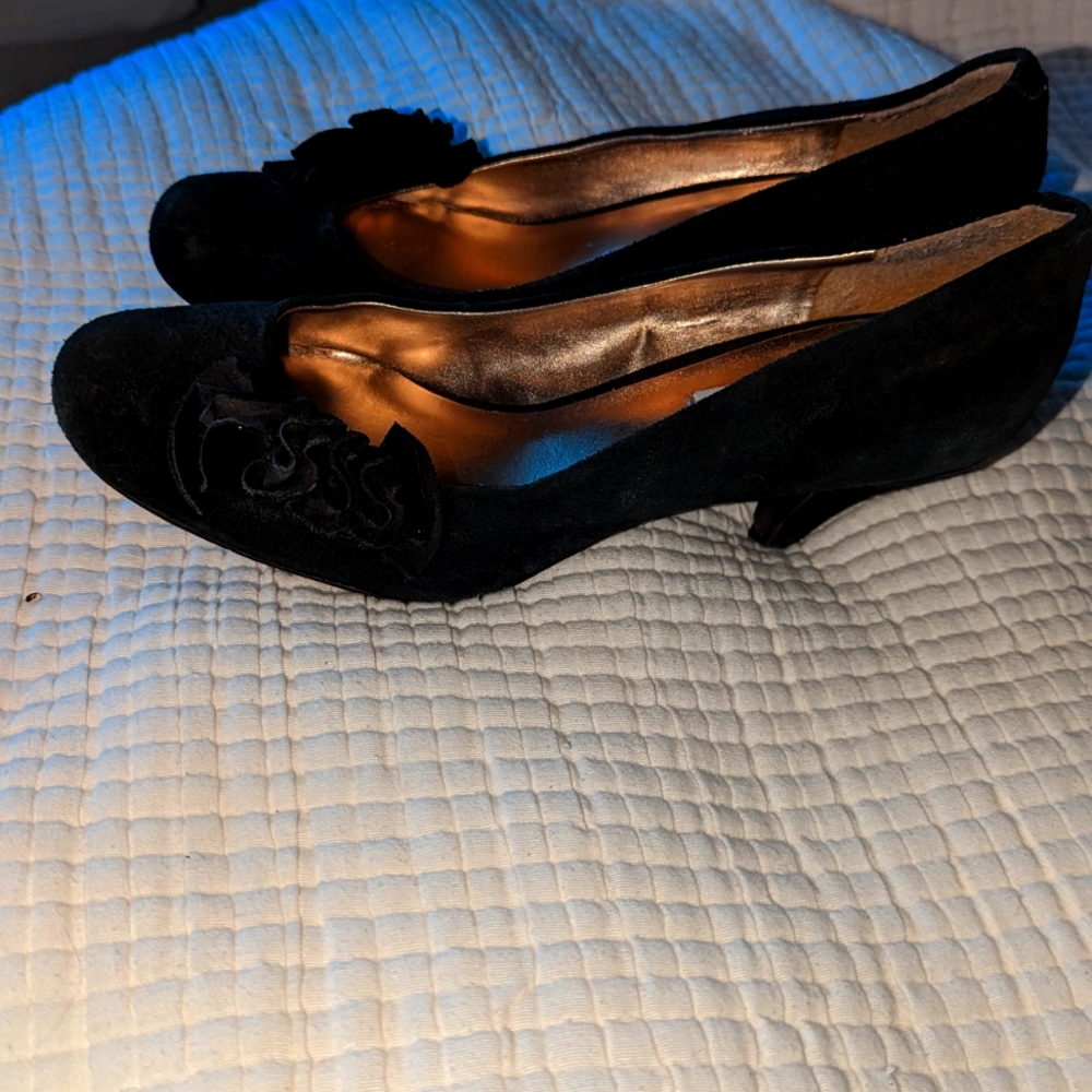 Black heels